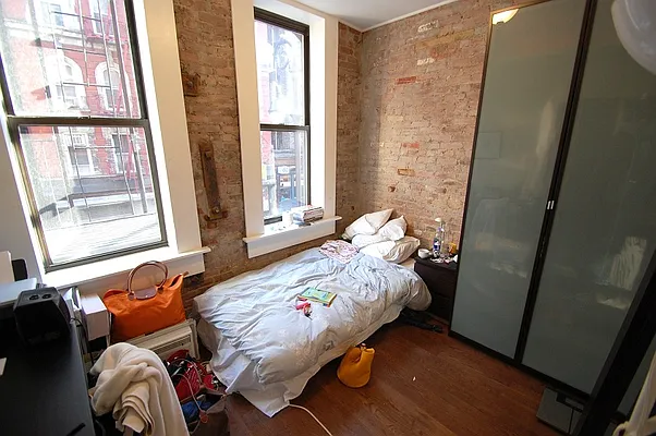 Rented by Bold New York | media 43