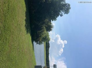 220 Taylorwood Dr, Beaufort, NC 28516