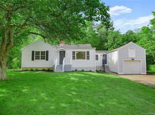 182 Ohman Ave, Orange, CT 06477