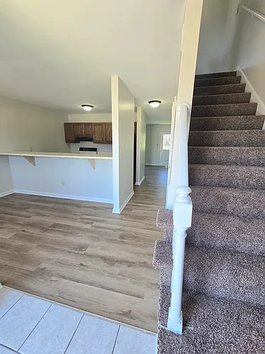 204 Strawberry Ln Photo 1