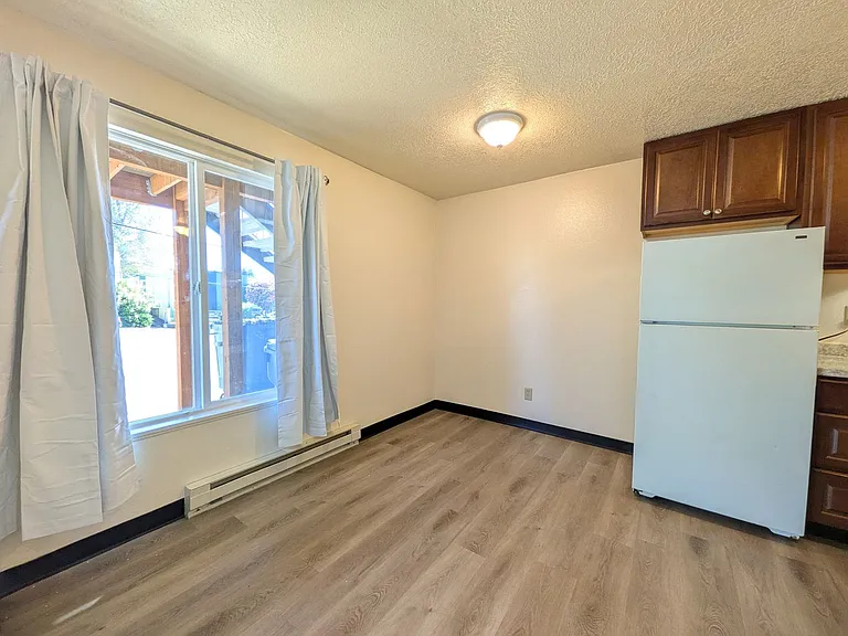 Chelsea Manor Apartments — Photo 53