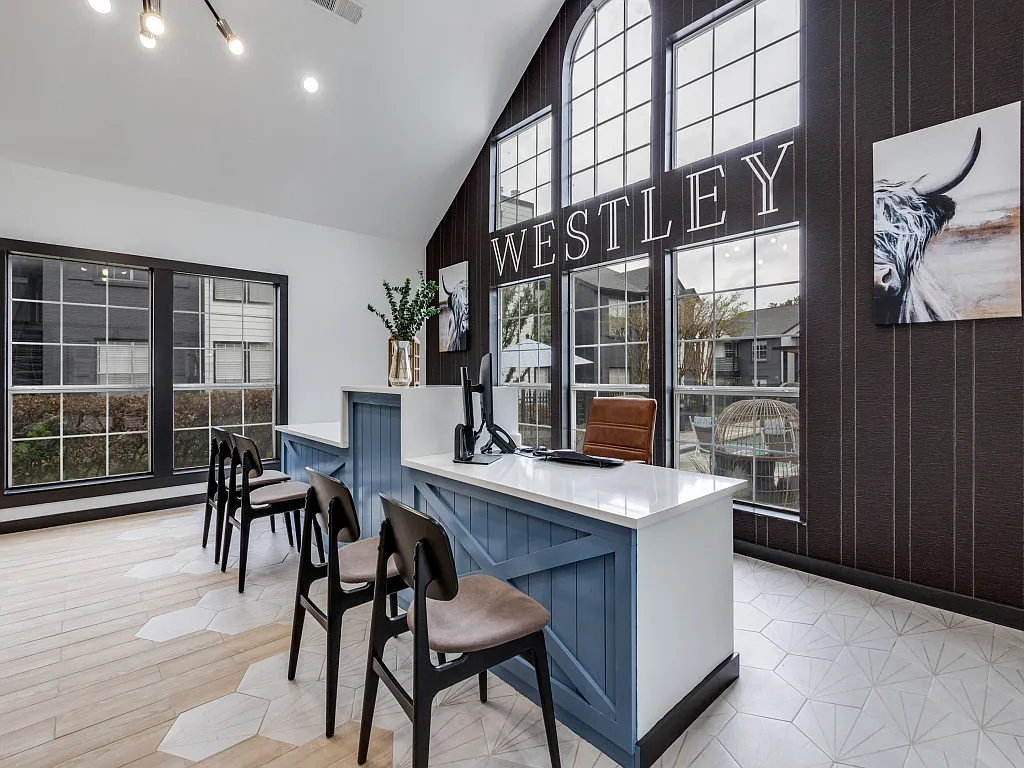 Westley — Photo 4
