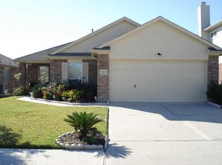 10327 Mills Run Dr, Houston, TX 77070