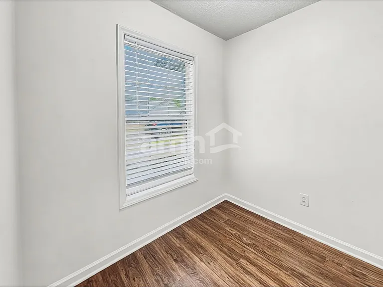 115 Bristol View Cir — Photo 5