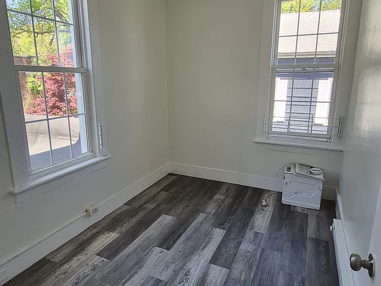 16 1st St #2 — Photo 3