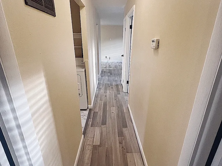 1688 Clyde Pl — Photo 19