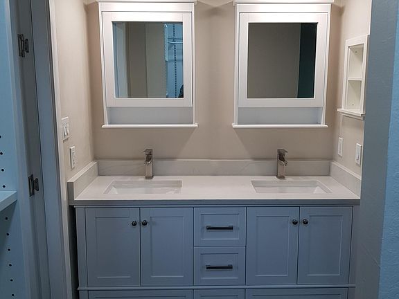 5th image of 6201 27th St N APT C