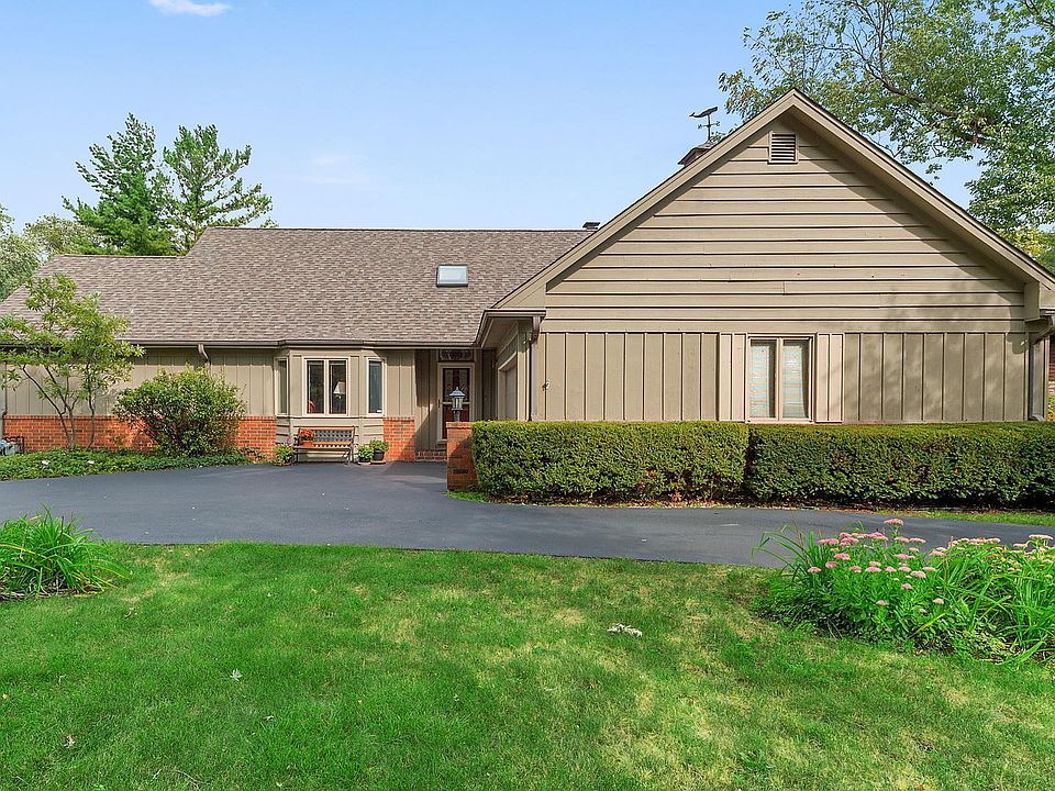 1st image of 635 Glenwood Ln