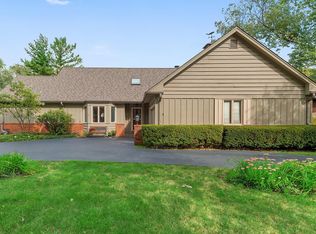635 Glenwood Ln, La Grange, IL 60525