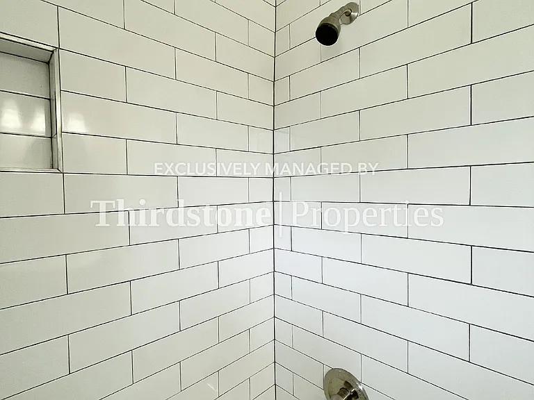 2939 W 11th St — Photo 9