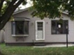 2637 Corey Ave, Waterford, MI 48328