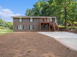 527 Scott Blvd, Forest Park, GA 30297