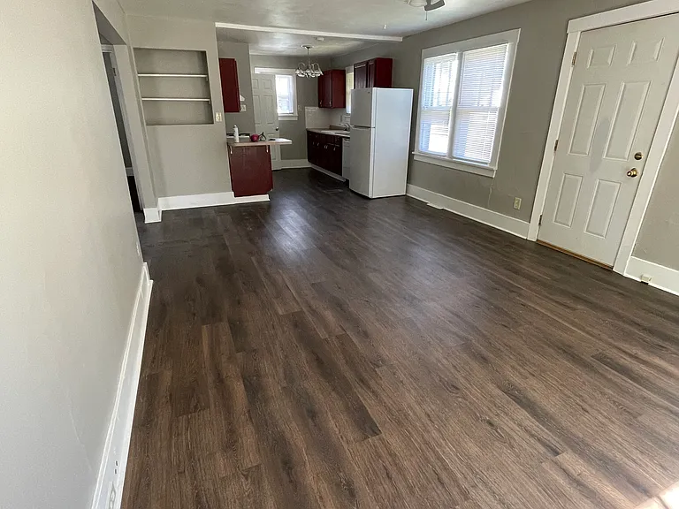 707 W Harrison Ave — Photo 1