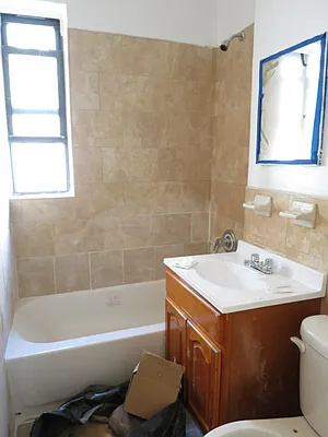 Rented by Bohemia Realty Group | media 7