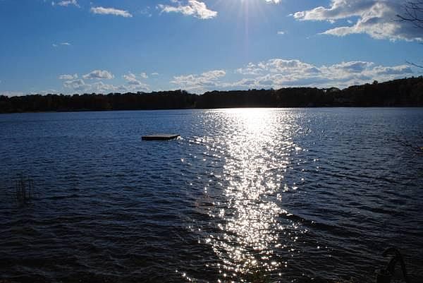 2nd image of 127 Pond Hill Rd