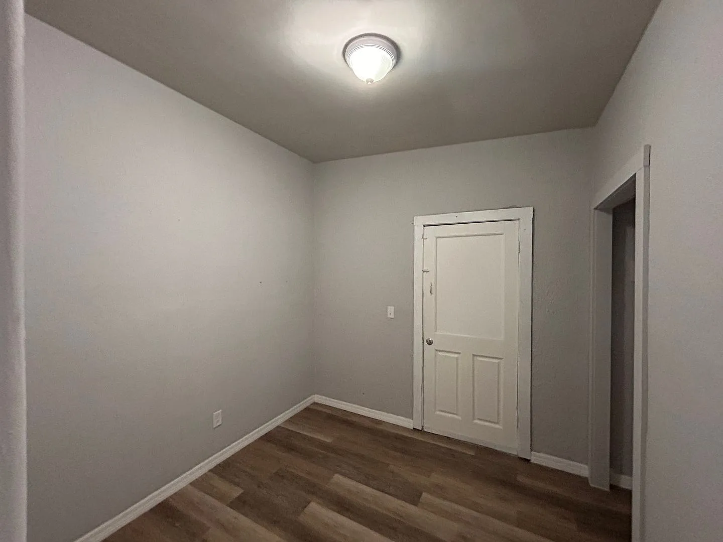 Serene Northside 3/2 For Rent With Bonus/ Flex Room !! — Photo 3