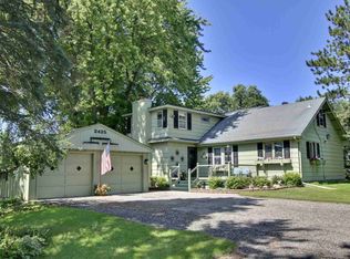 2425 Holy Name Dr, Wayzata, MN 55391