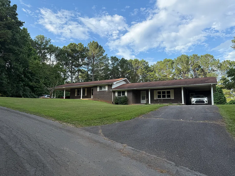 197 Tanasi Dr #B