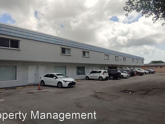 3rd image of 7841 Johnson St #208