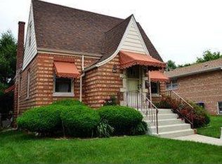 2752 W 95th Pl, Evergreen Park, IL
