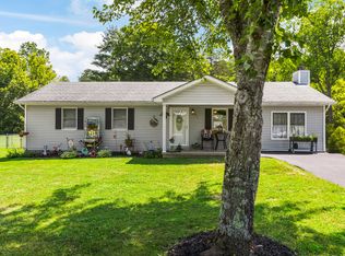 251 Clearcreek Rd, Irvine, KY 40336