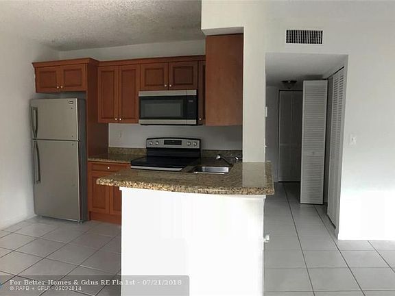 2nd image of 11449 NW 42nd St #11449