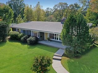 80 Queen Ann Dr, Shrewsbury, NJ 07702