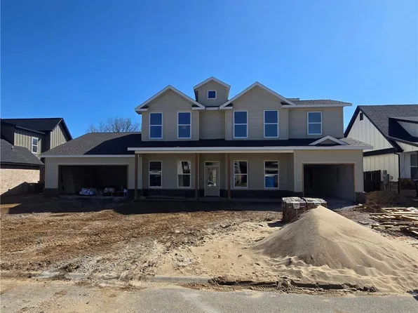 2617 Fairway Cir, Pea Ridge, AR 72751