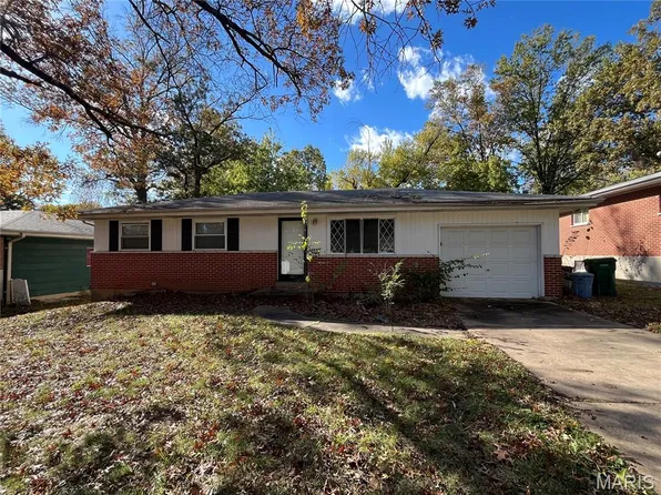 10133 Maraldo Pl, Saint Louis, MO 63137