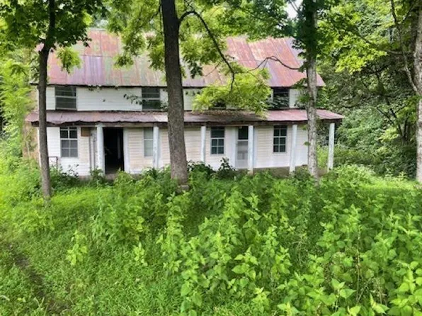 10827 Celina Rd, Burkesville, KY 42717