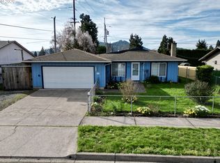4005 S F St, Springfield, OR 97478