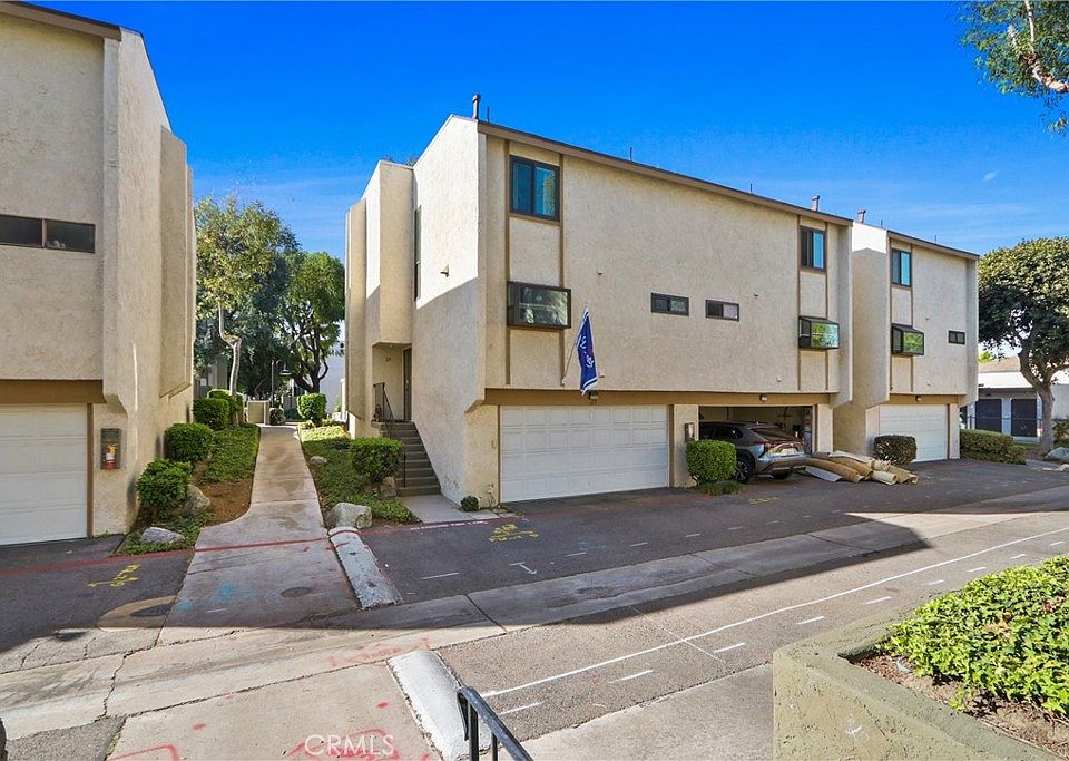1st image of 2000 W Palmyra Ave APT 29
