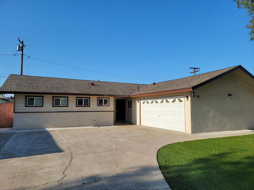1st image of 7406 Santa Domingo Way