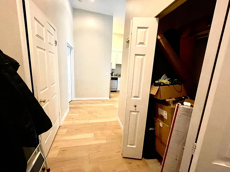3028 Western Ave #316 — Photo 6