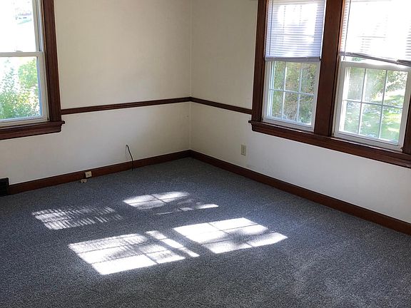 2nd image of 2721 Cleveland Ave