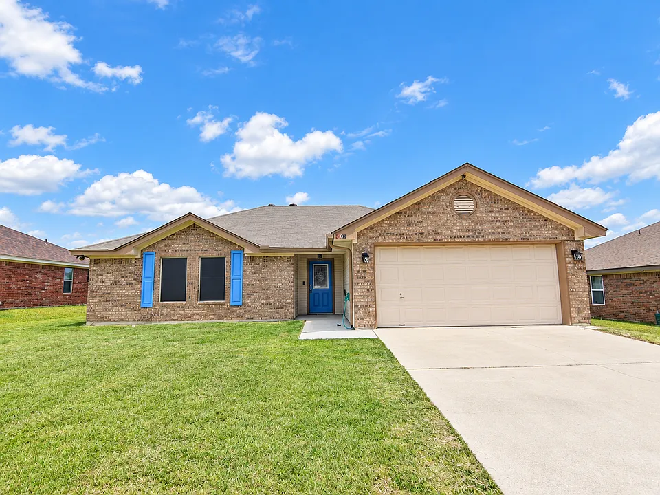 305 Sandra Sue Dr