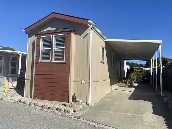 2nd image of 18 Pelican Cir #18