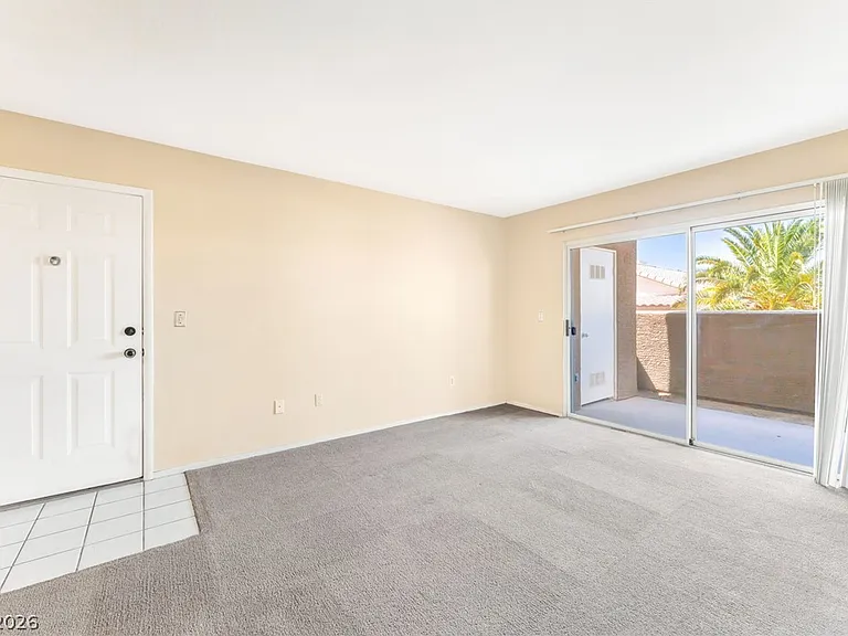 8070 W Russell Rd #1054 — Photo 6