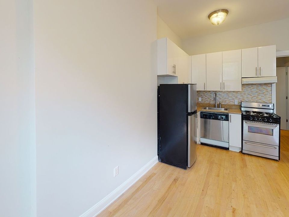 2nd image of 29 W 12th St #2AA