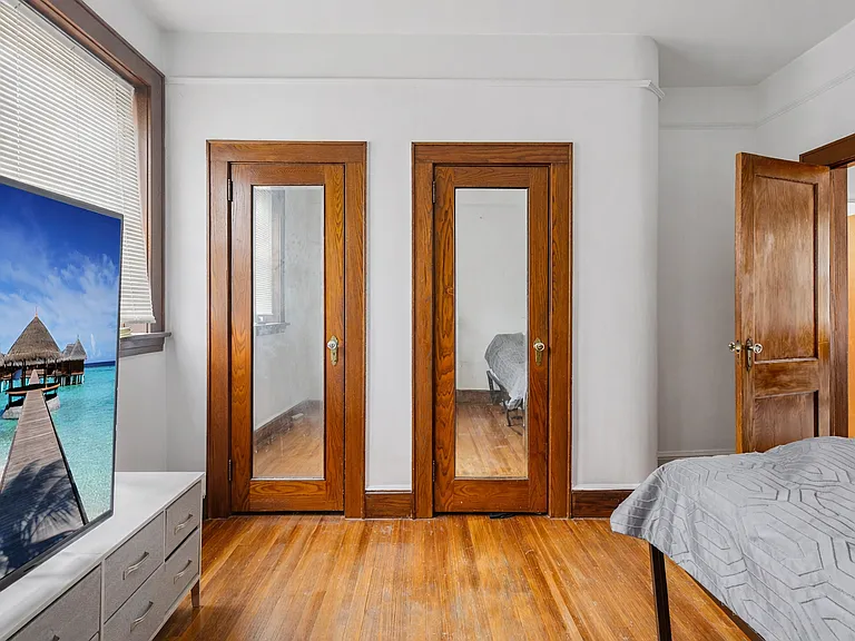 40 Malcolm Ave #1A — Photo 2