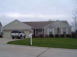 2309 Fox Hound Ct, Lake Saint Louis, MO