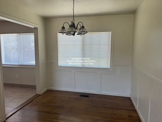 2837 Inman Ave — Photo 3