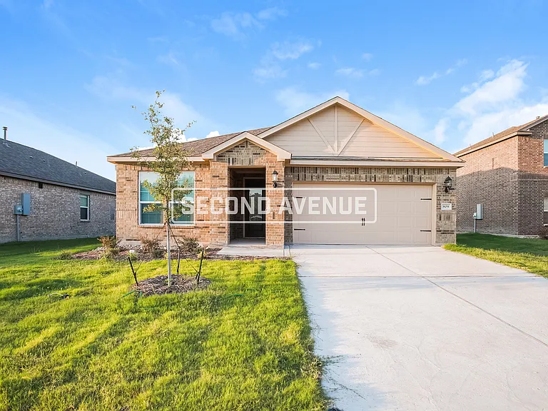 809 Jackel Dr — Photo 1