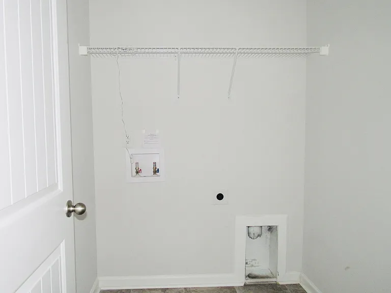 211 River Forest Dr — Photo 7