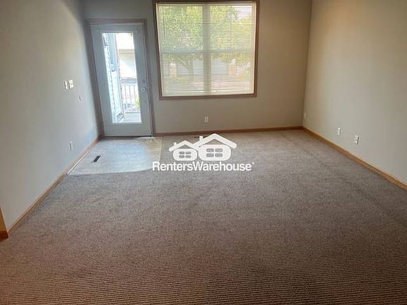 3rd image of 2702 New Century Pl E
