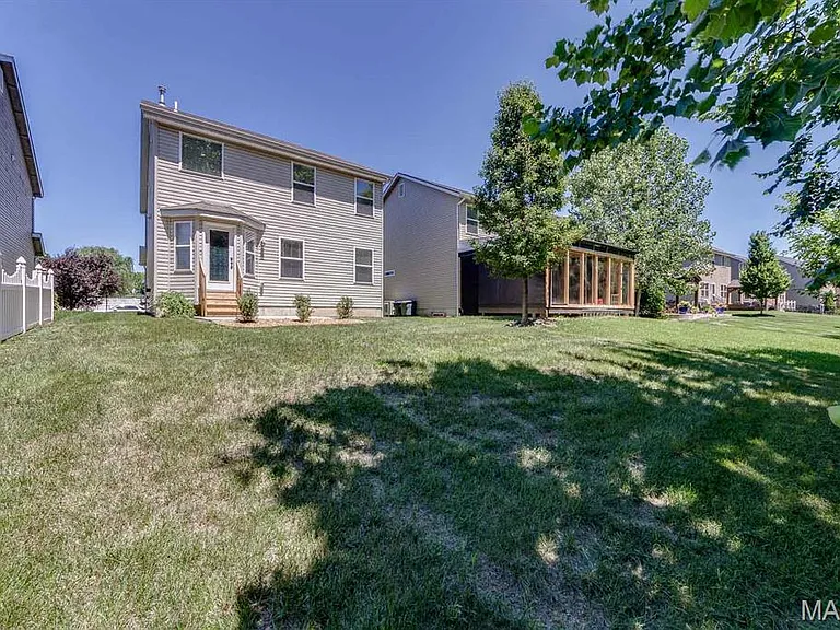 529 Parkgate Dr — Photo 40
