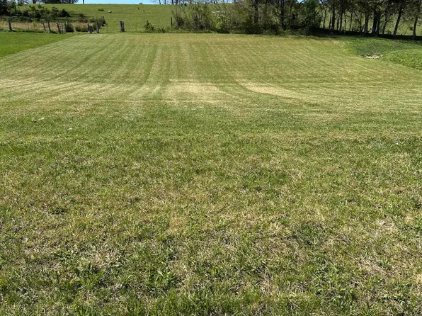 125 Olde Farm Dr, Jonesborough, TN 37659