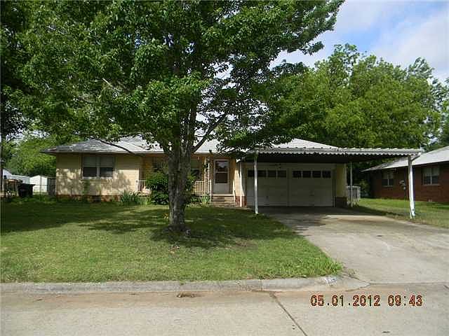 1st image of 109 Burk Dr