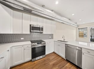 3727 Sunnyside Ave, Brookfield, IL 60513