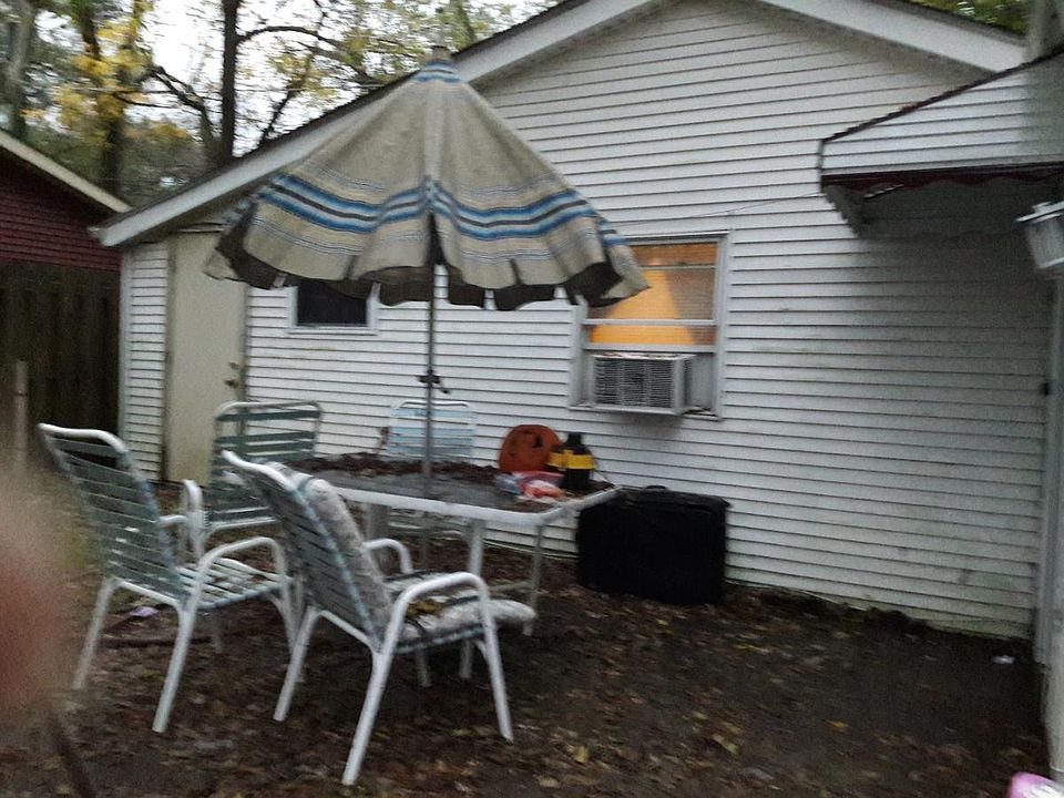 2nd image of 5219 Parkview Dr